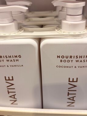 Native Nourishing Body Wash Coconut & Vanilla — White 34oz 2 pk